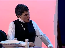 EL SI DE LAS NINAS ESCENA