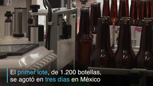 UNA RUBIA QUE DEFINE A TRUMP