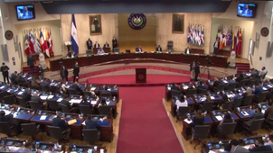 DERIVA AUTORITARIA EL SALVADOR